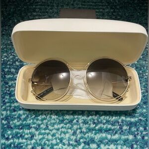 Round Chloé sunglasses